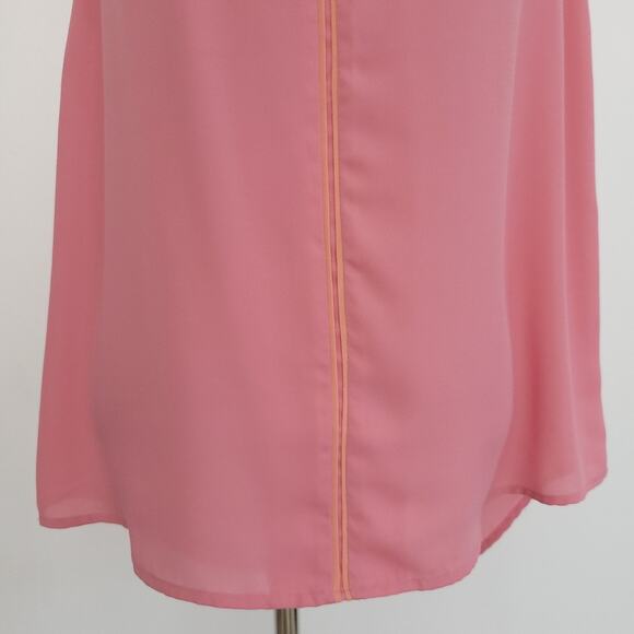 ModCloth Pink Sleeveless Blouse Split V Neck Workwear Women Medium - Picture 5 of 11